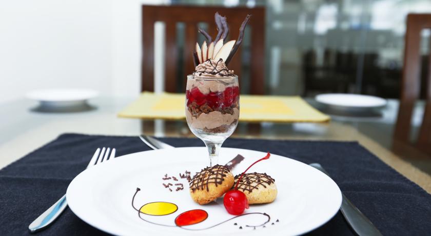 Hikkaduwa Beach Hotel — Хіккадува, Шрі Ланка мініатюра 24