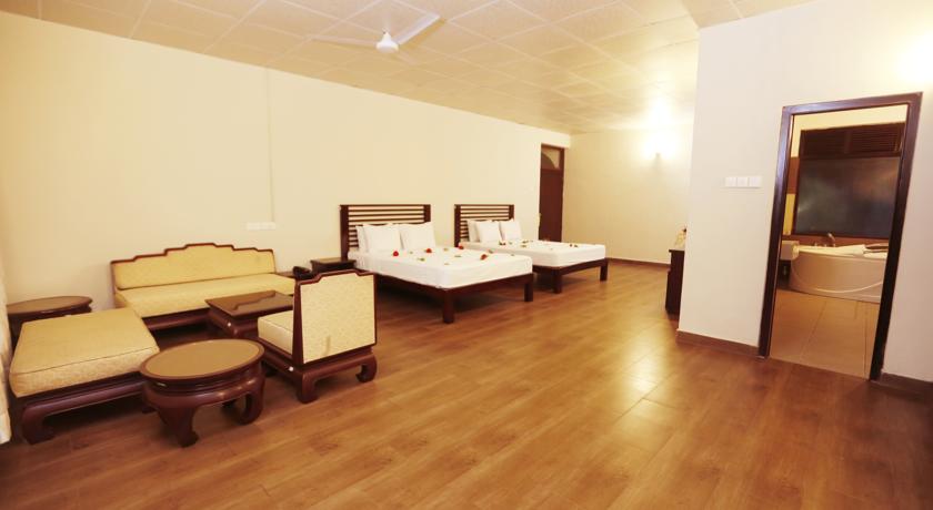 Hikkaduwa Beach Hotel — Хіккадува, Шрі Ланка мініатюра 31