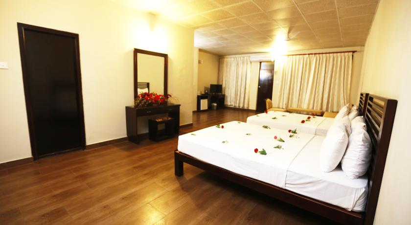 Hikkaduwa Beach Hotel — Хіккадува, Шрі Ланка мініатюра 33