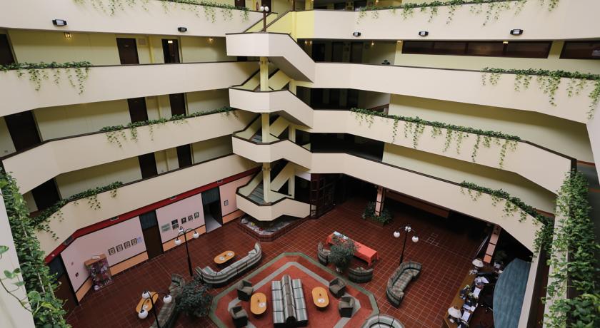 Ensana Thermal Sarvar Health Spa Hotel — Шарвар, Угорщина мініатюра 35