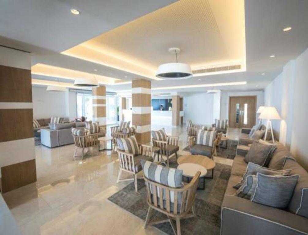 Evalena Beach Hotel Apts — Протарас, Кіпр мініатюра 9