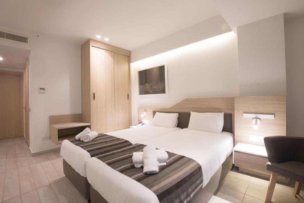 Evalena Beach Hotel Apts — Протарас, Кіпр мініатюра 15