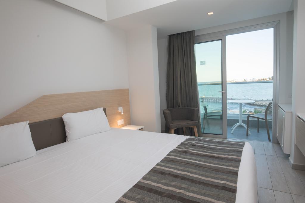 Evalena Beach Hotel Apts — Протарас, Кіпр мініатюра 17