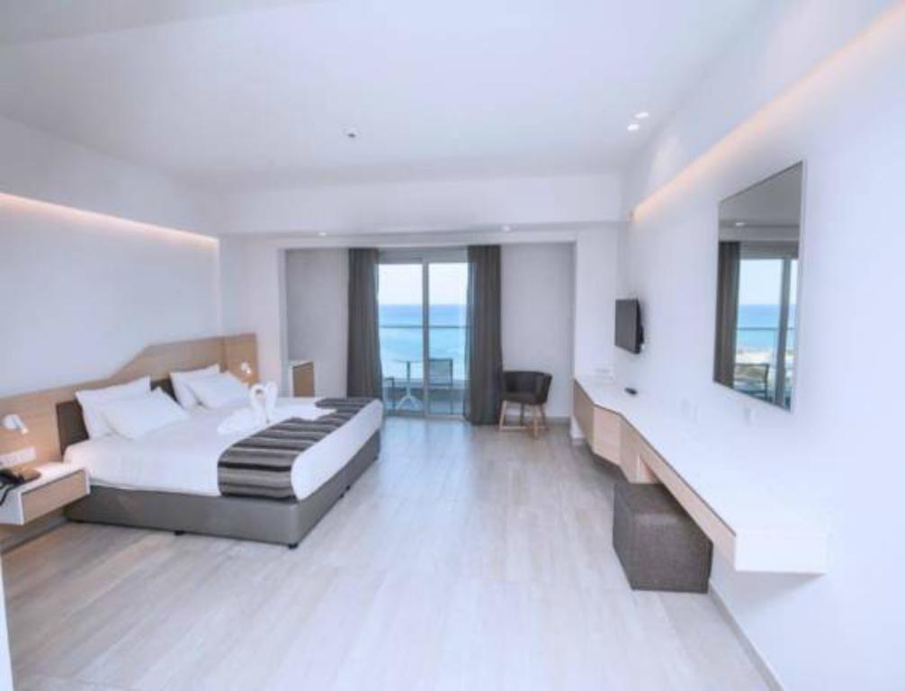 Evalena Beach Hotel Apts — Протарас, Кіпр мініатюра 19