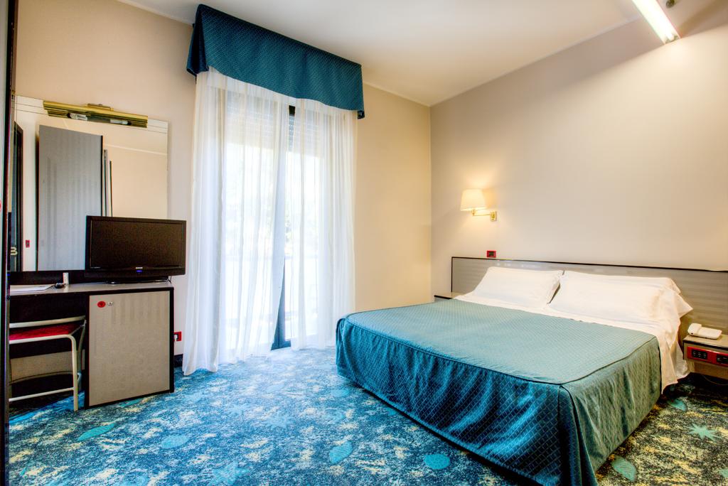 Boemia Hotel — Річчоне, Італія мініатюра 24
