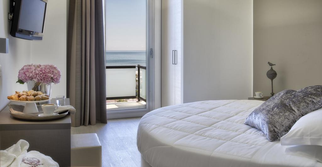 Boemia Hotel — Річчоне, Італія мініатюра 40