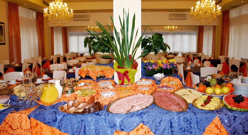 Torino Hotel — о. Вентотене, Італія мініатюра 15