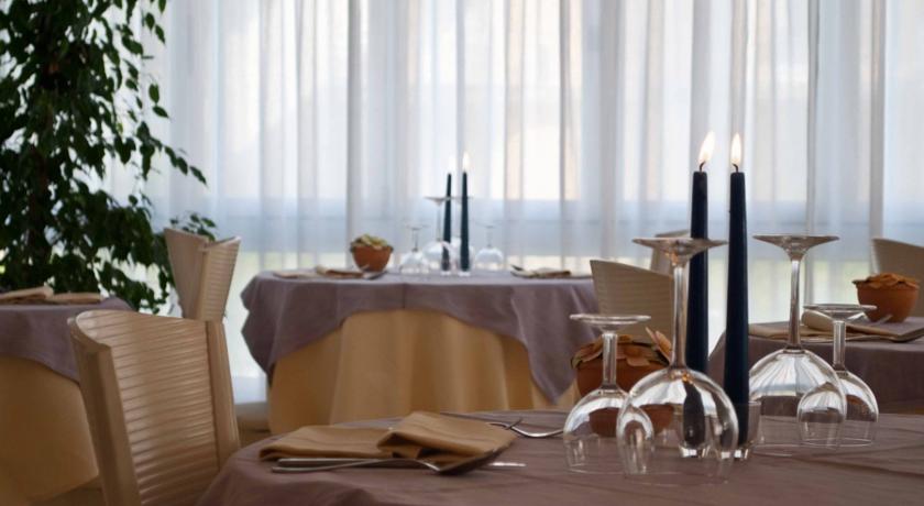 Torino Hotel — о. Вентотене, Італія мініатюра 21