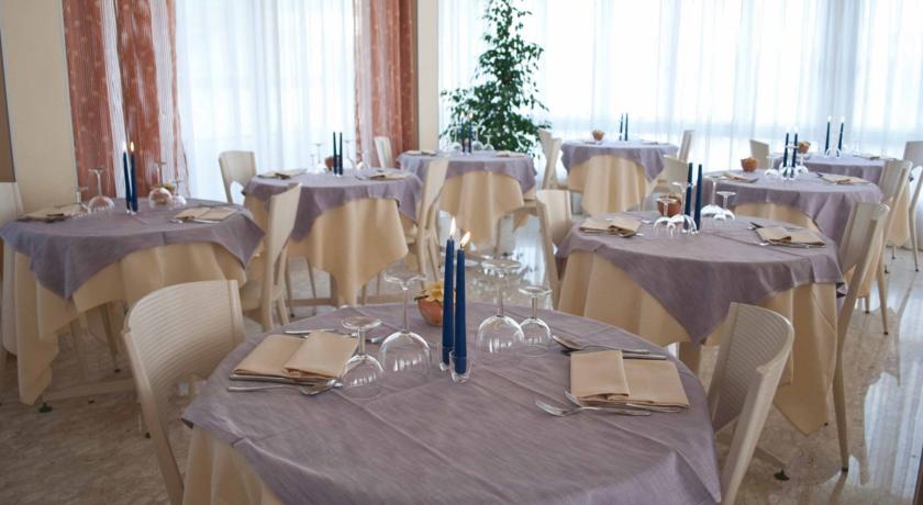 Torino Hotel — о. Вентотене, Італія мініатюра 22