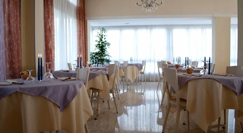 Torino Hotel — о. Вентотене, Італія мініатюра 33