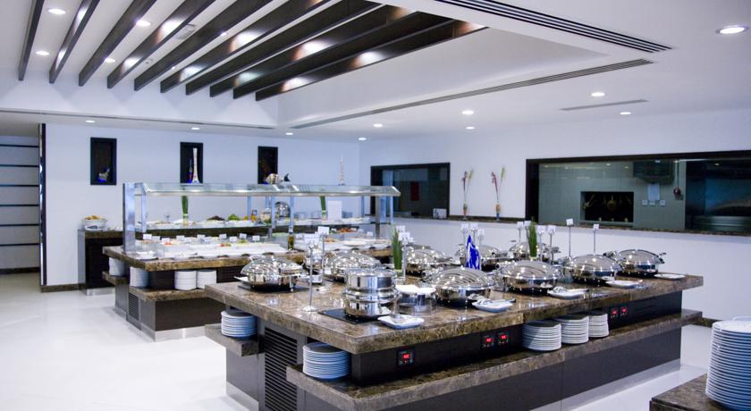 Occidental Sharjah Grand — Шарджа, Об'єднані Арабські Емірати мініатюра 10