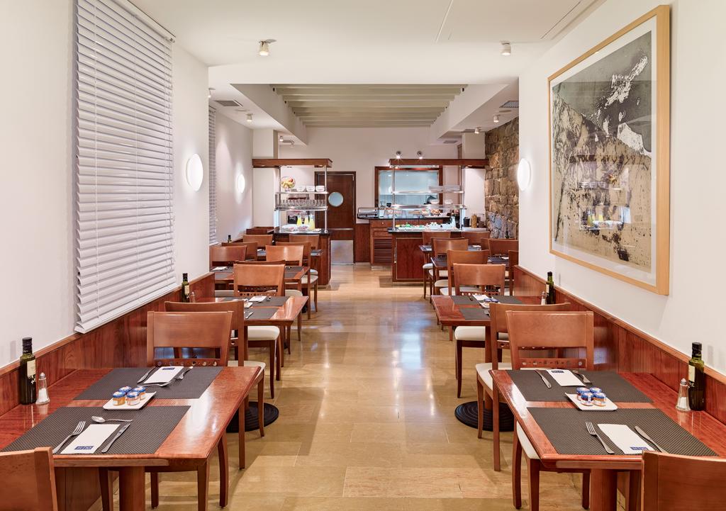 H10 Raco Del Pi Hotel — Барселона, Іспанія мініатюра 15