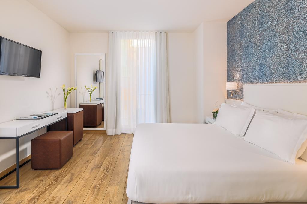 H10 Raco Del Pi Hotel — Барселона, Іспанія мініатюра 17