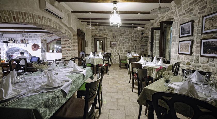 Monte Cristo Hotel — Боко-Которська бухта, Чорногорія мініатюра 12