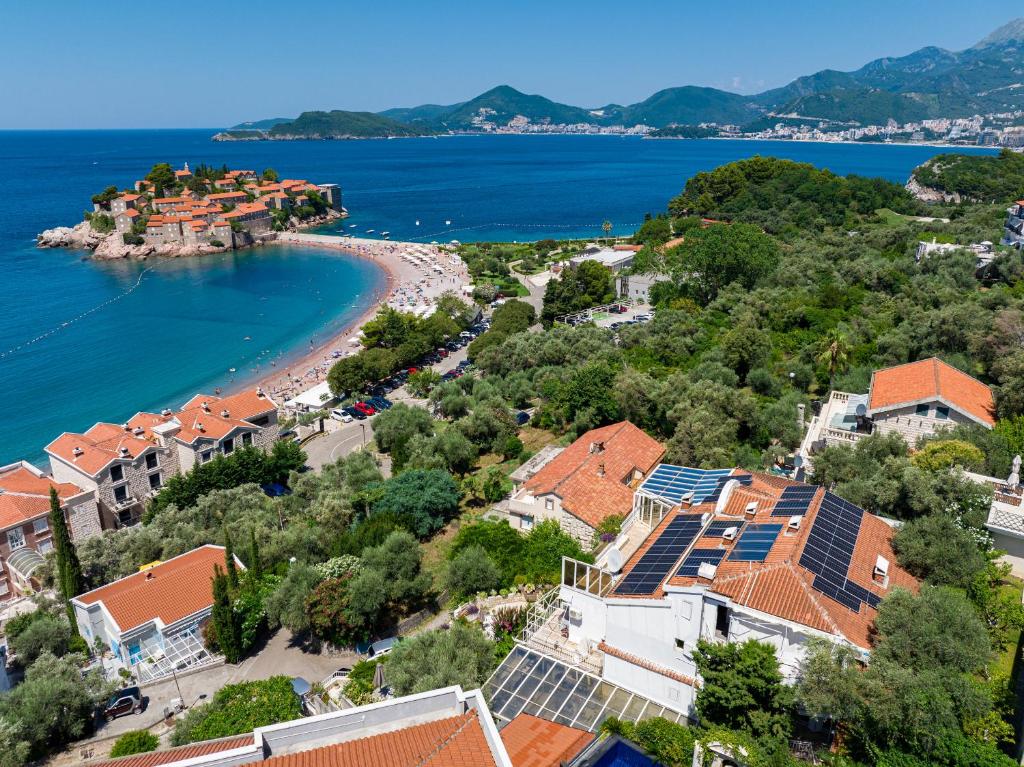 Sun Rose Villa — Будванськая Рівʼєра, Чорногорія мініатюра 9