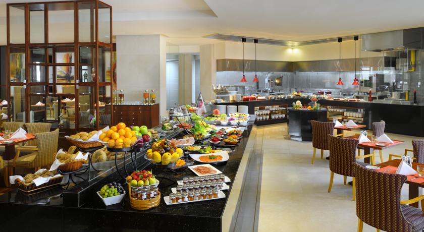 Crowne Plaza Dubai Jumeirah — Дубаї, Об'єднані Арабські Емірати мініатюра 78