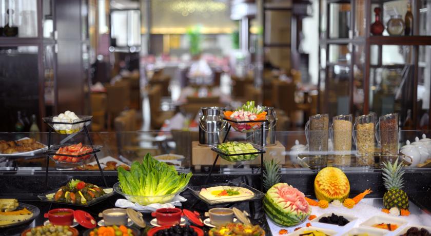 Crowne Plaza Dubai Jumeirah — Дубаї, Об'єднані Арабські Емірати мініатюра 99