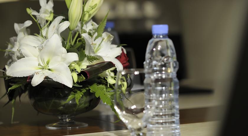 Crowne Plaza Dubai Jumeirah — Дубаї, Об'єднані Арабські Емірати мініатюра 102
