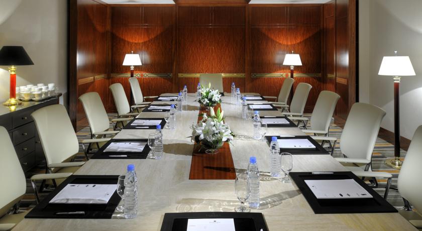 Crowne Plaza Dubai Jumeirah — Дубаї, Об'єднані Арабські Емірати мініатюра 105