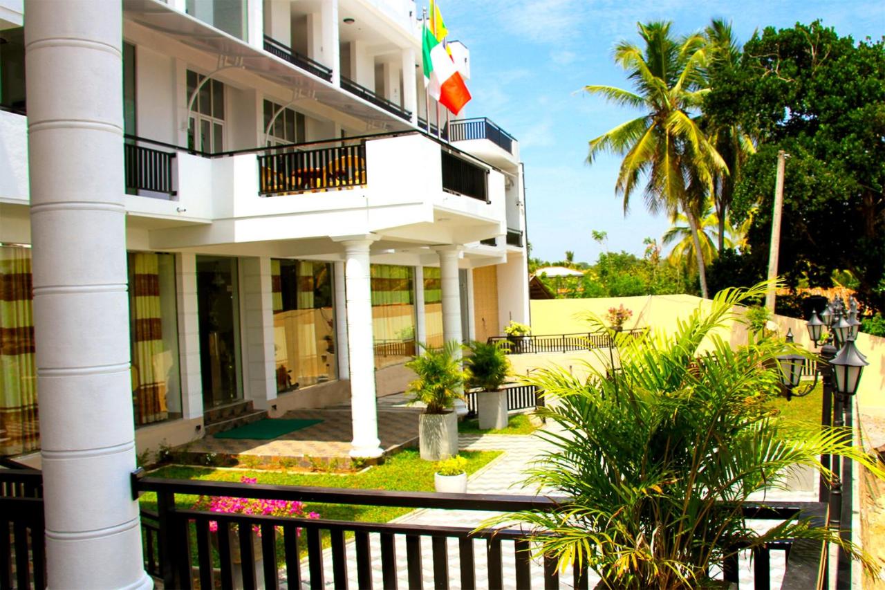 Queens Beach Hotel — Тангалле, Шрі Ланка мініатюра 69