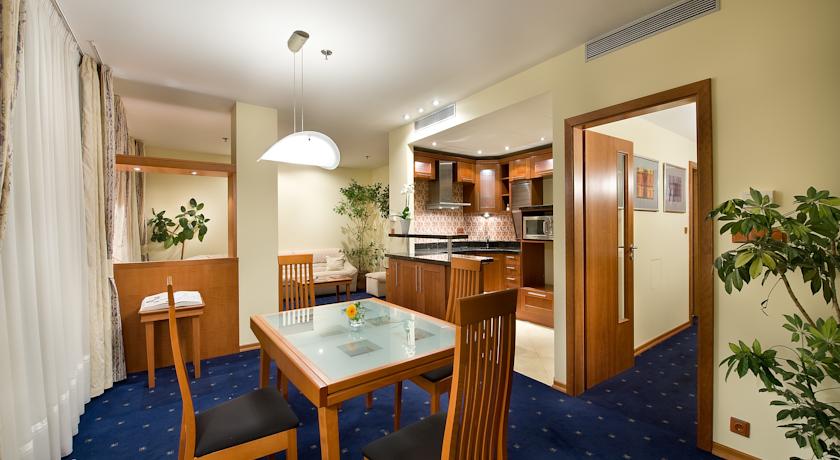 Ramada Prague City Centre — Прага, Чехія мініатюра 7
