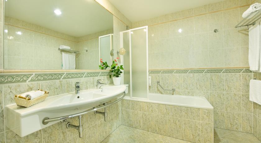 Ramada Prague City Centre — Прага, Чехія мініатюра 17