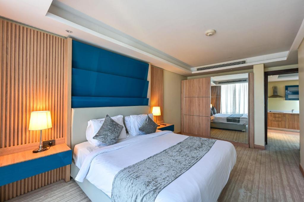 Al Mansour Suites Hotel — Доха, Катар мініатюра 6