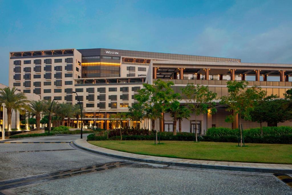 The Westin Doha Hotel & Spa — Доха, Катар — фото 1