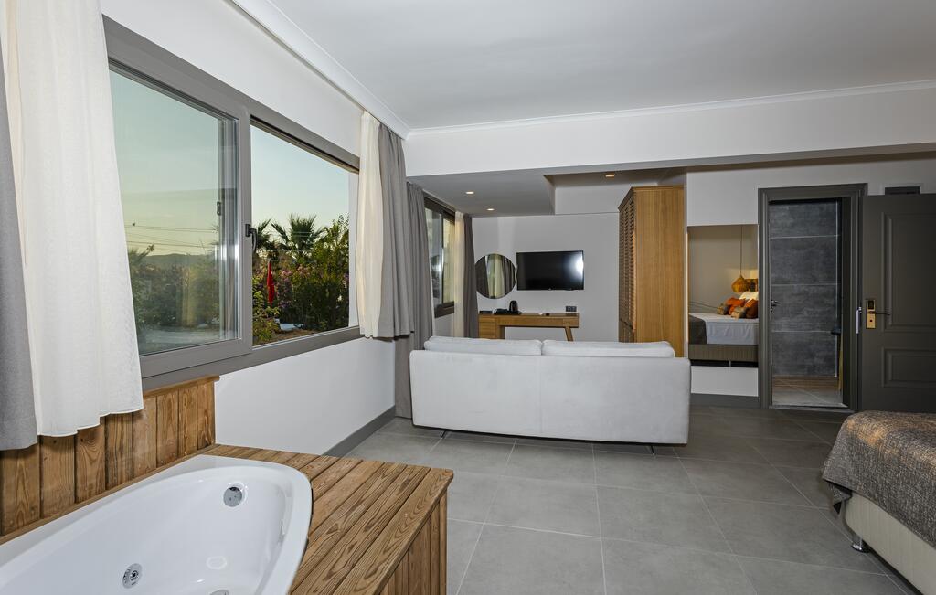 Yalipark Beach Hotel Yalikavak, Бодрум, Туреччина мініатюра 10