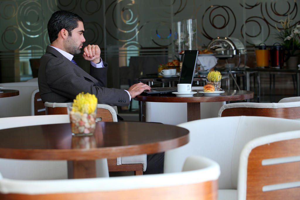 Hilton Park Nicosia — Нікосія (Левкосія), Кіпр мініатюра 30