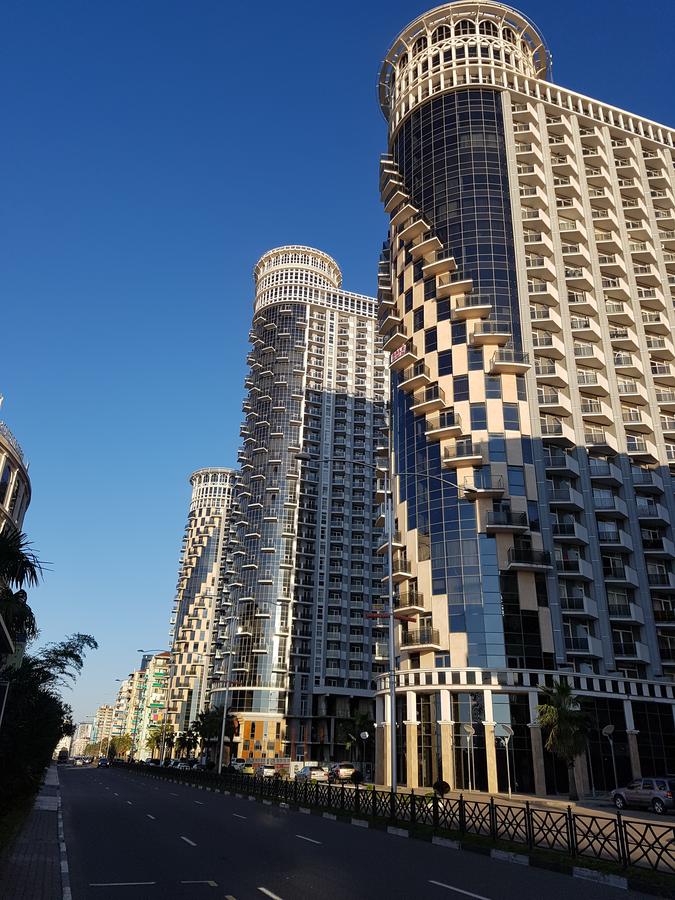 Holiday Lux Batumi — Батумі, Грузія — фото 1