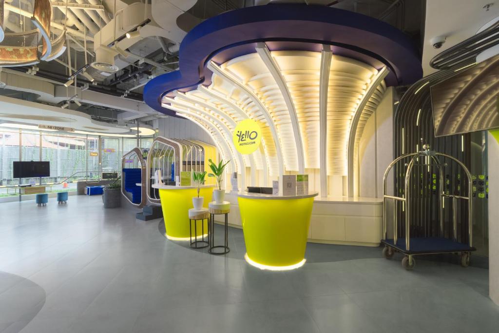 Yello Kuta Beachwalk — о. Балі, Індонезія мініатюра 69