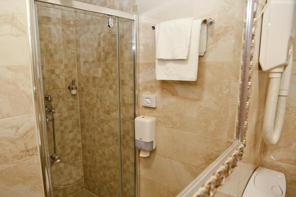 Marija Hotel — Боко-Которська бухта, Чорногорія мініатюра 6
