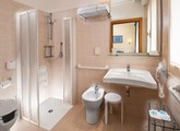 Nord Est Hotel — Каттоліка, Італія мініатюра 9