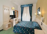 Nord Est Hotel — Каттоліка, Італія мініатюра 8