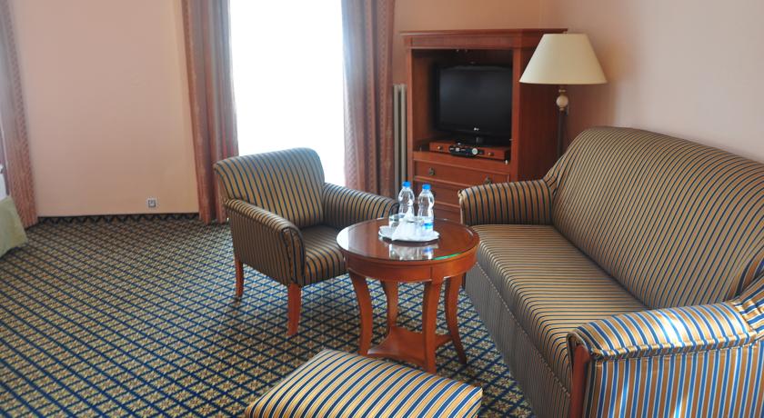 Lauretta Villa — Карлові Вари, Чехія мініатюра 34