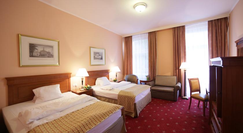 Lauretta Villa — Карлові Вари, Чехія мініатюра 36