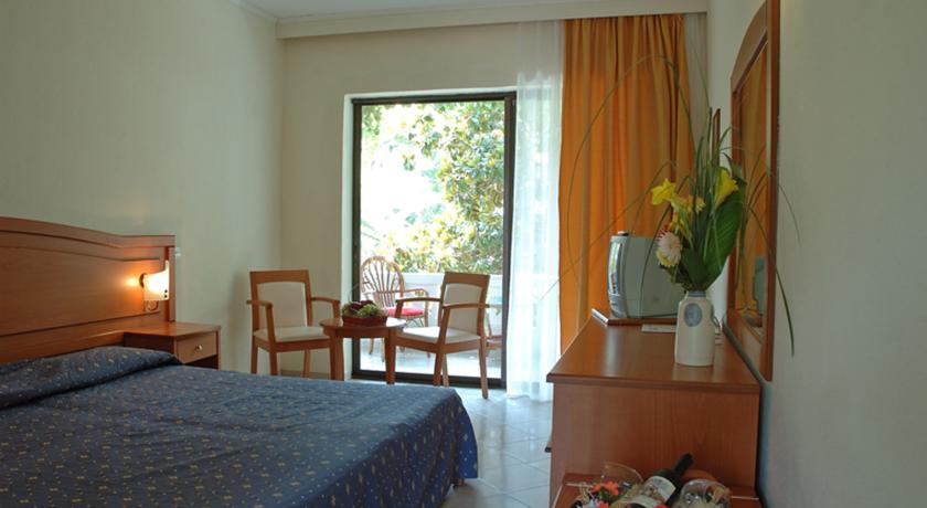 Porfi Beach Hotel — Халкідікі, Греція мініатюра 15