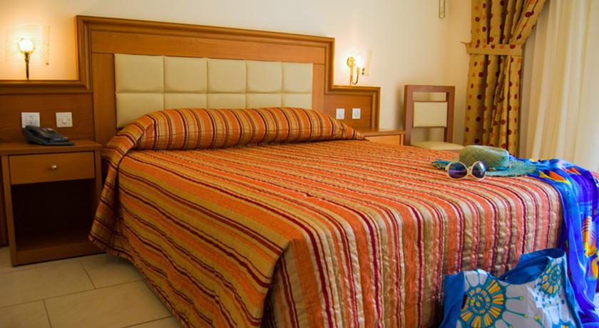 Porfi Beach Hotel — Халкідікі, Греція мініатюра 16