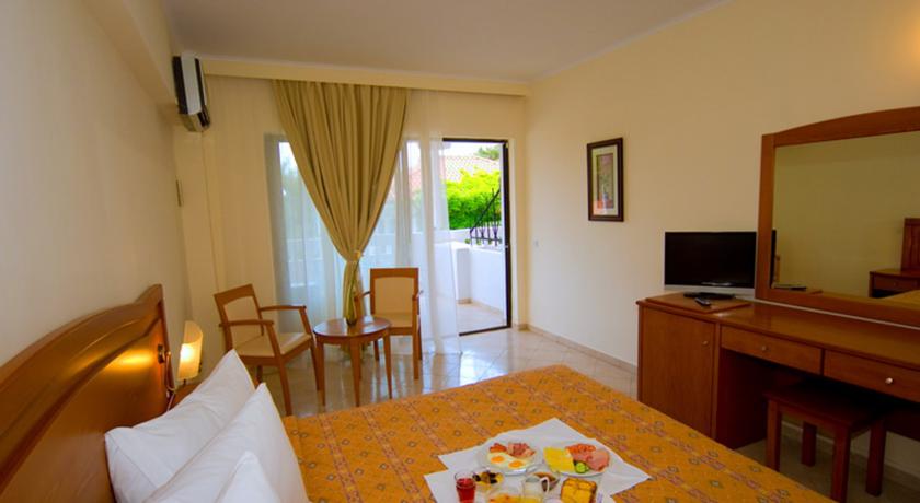 Porfi Beach Hotel — Халкідікі, Греція мініатюра 21
