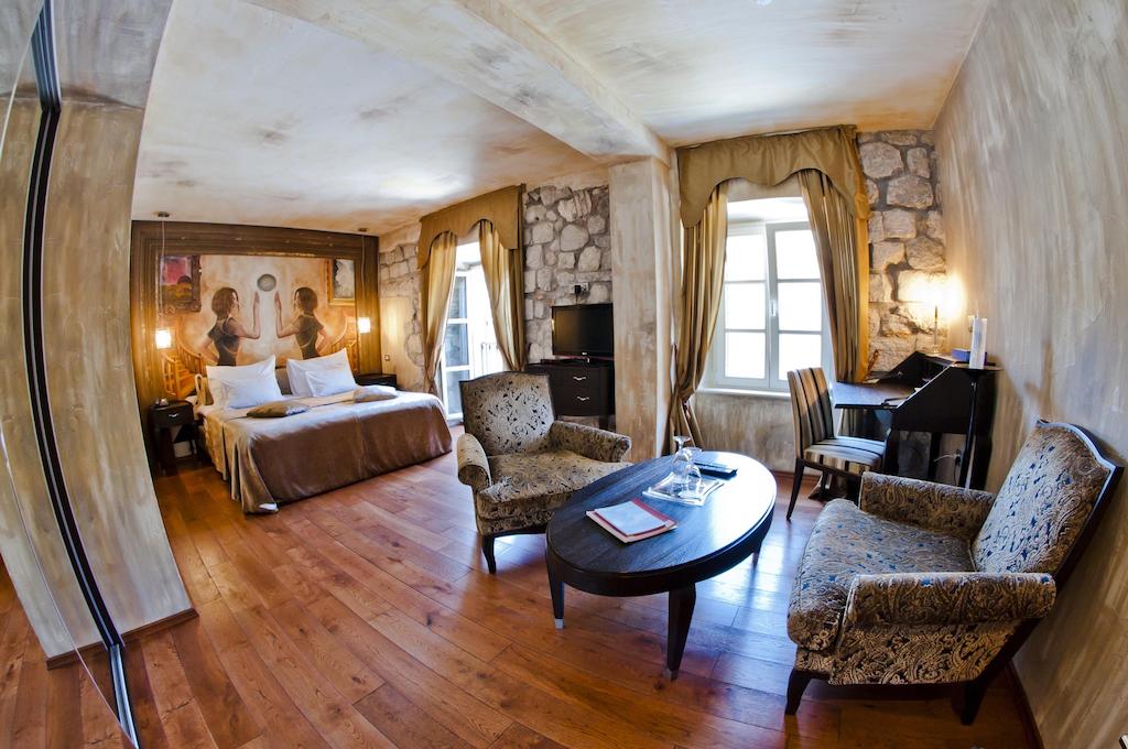 Astoria Boutique Hotel — Боко-Которська бухта, Чорногорія мініатюра 12