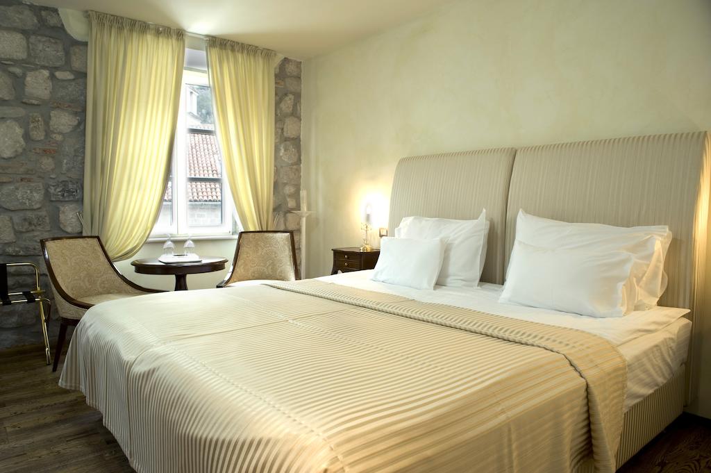Astoria Boutique Hotel — Боко-Которська бухта, Чорногорія мініатюра 38