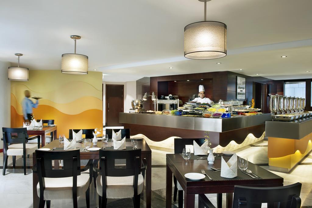 City Seasons Towers Hotel — Дубаї, Об'єднані Арабські Емірати мініатюра 45