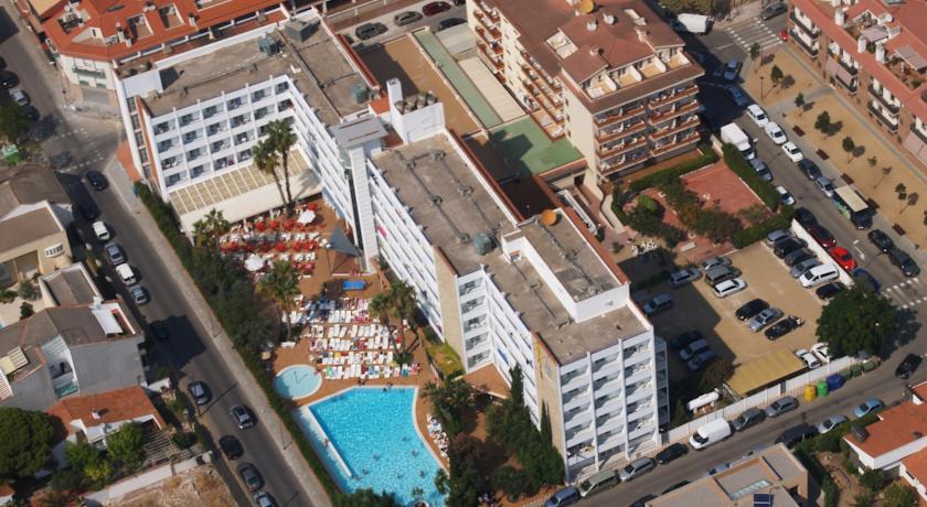 Pineda Splash Hotel 30º Hotels — Коста Барселона, Іспанія мініатюра 9