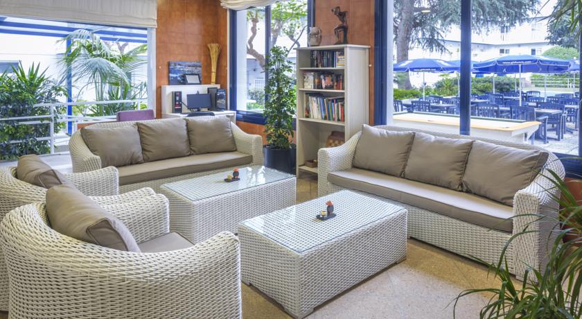 GHT Balmes Aparthotel & Splash — Коста Барселона, Іспанія мініатюра 8