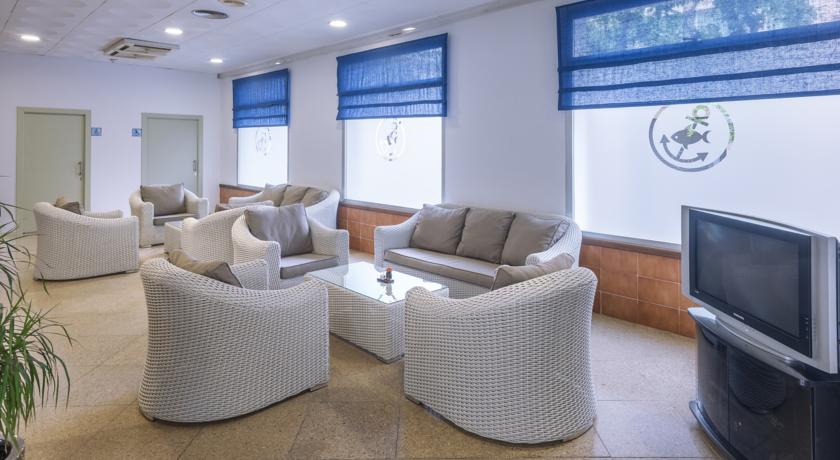 GHT Balmes Aparthotel & Splash — Коста Барселона, Іспанія мініатюра 9