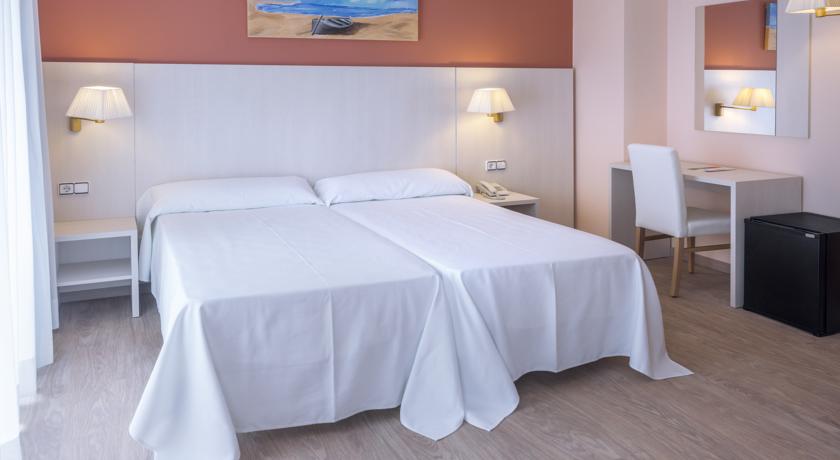 GHT Balmes Aparthotel & Splash — Коста Барселона, Іспанія мініатюра 11