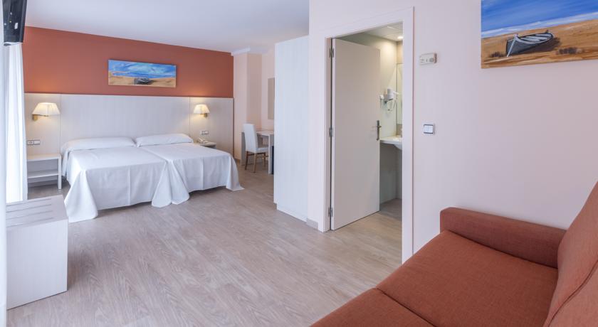GHT Balmes Aparthotel & Splash — Коста Барселона, Іспанія мініатюра 14