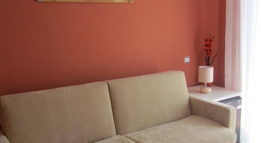 GHT Balmes Aparthotel & Splash — Коста Барселона, Іспанія мініатюра 19