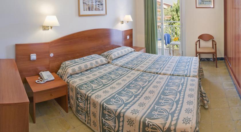 GHT Balmes Aparthotel & Splash — Коста Барселона, Іспанія мініатюра 22